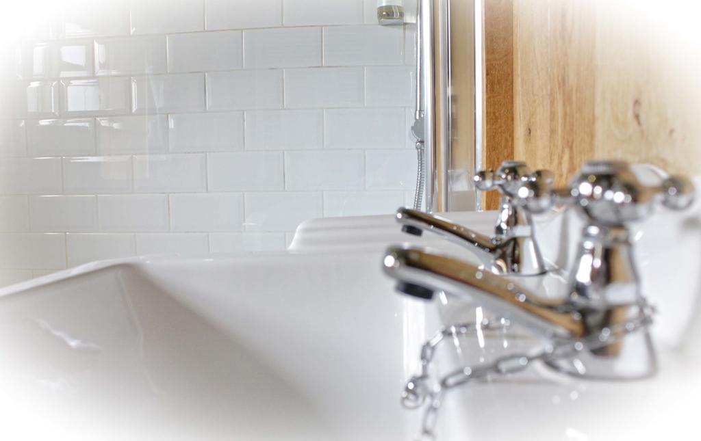 Lumely Fee Bunkhouse Aparthotel Kendal Ngoại thất bức ảnh